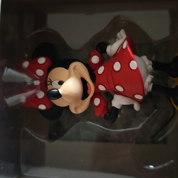 HALLMARK DISNEY CHRISTMAS TREE ORNAMENT MINNIE MOUSE - Picture 3 of 7